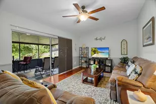 1393 Chesterfield Dr, Dunedin, FL 34698 - Photo 7