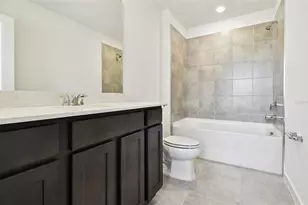 10504 Hidden Banks Gln, Parrish, FL 34219 - Photo 17