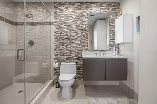 175 1st St S, Saint Petersburg, FL 33701 - Photo 17