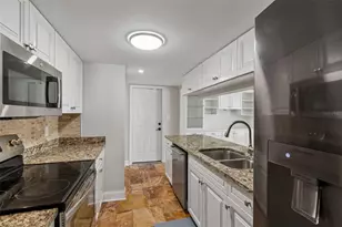 106 S Lauber Way, Tampa, FL 33609 - Photo 9