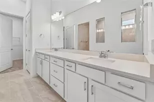 13652 Cyn Rdg Rd, Spring Hill, FL 34610 - Photo 11