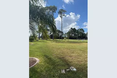 418 Vivar, North Port, FL 34287 - Photo 3