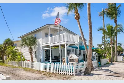 115 99th Avenue, Treasure Island, FL 33706 - Photo 39