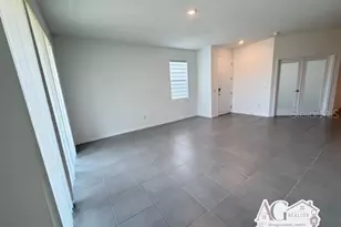 2373 Bending Bonsai Dr, Wesley Chapel, FL 33543 - Photo 7