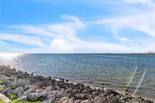 2506 N Rocky Point Dr, Tampa, FL 33607 - Photo 23