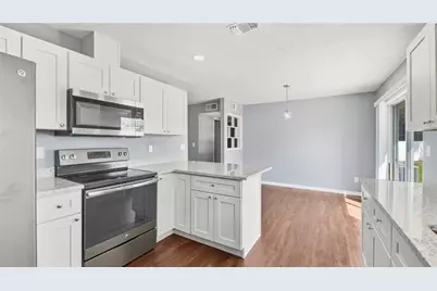 1404 Shadow Creek Place, Brandon, FL 33510 - Photo 5