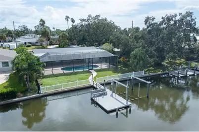 5119 Venetian Boulevard NE, Saint Petersburg, FL 33703 - Photo 7