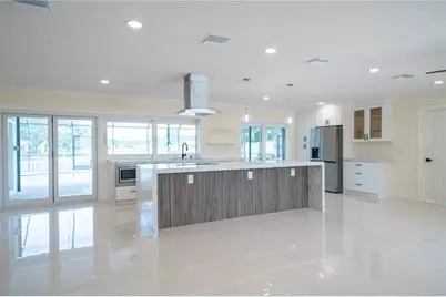 5119 Venetian Boulevard NE, Saint Petersburg, FL 33703 - Photo 21