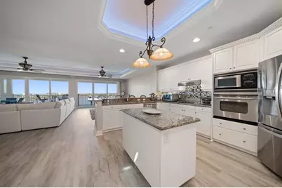 17745 Gulf Boulevard #702, Redington Shores, FL 33708 - Photo 15