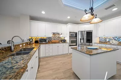 17745 Gulf Boulevard #702, Redington Shores, FL 33708 - Photo 13