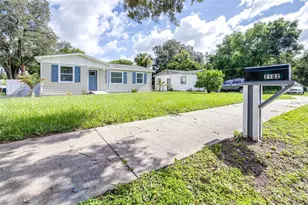2102 E Annie St, Tampa, FL 33612 - Photo 3