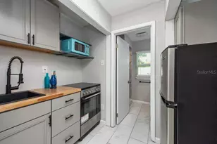 1173 Myrtle St, Sarasota, FL 34234 - Photo 17