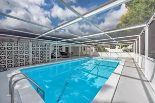 1173 Myrtle St, Sarasota, FL 34234 - Photo 3