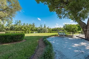 806 Bayport Wy, Longboat Key, FL 34228 - Photo 63