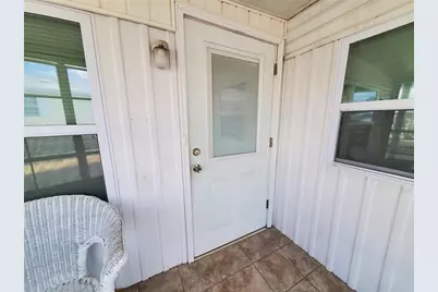 4851 W Gandy Boulevard #B4L7, Tampa, FL 33611 - Photo 9