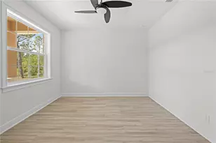 18130 Parrot Rd, Weeki Wachee, FL 34614 - Photo 21
