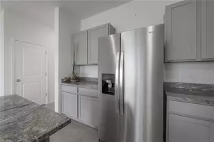 16701 Maude Dr, Wimauma, FL 33598 - Photo 13