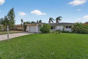 2127 Scotland Dr, Clearwater, FL 33763 - Photo 1