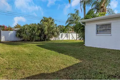 676 Orangewood Drive, Dunedin, FL 34698 - Photo 39