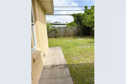 4409 W Paris Street, Tampa, FL 33614 - Photo 21