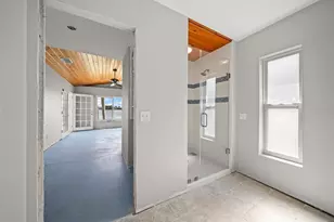 219 176th Ave E, Redington Shores, FL 33708 - Photo 29