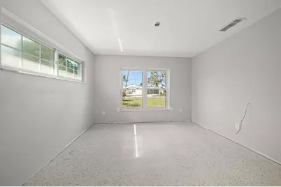 219 176th Avenue E, Redington Shores, FL 33708 - Photo 31