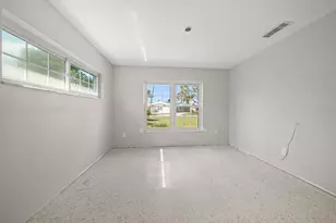 219 176th Ave E, Redington Shores, FL 33708 - Photo 31