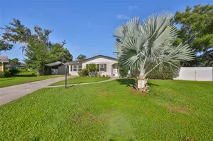 6106 Lawncrest Pl, Dover, FL 33527 - Photo 9