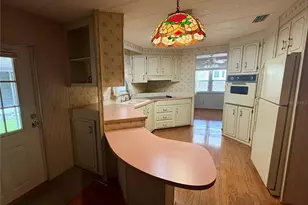 203 Red Maple Dr, Palm Harbor, FL 34684 - Photo 11