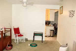 6990 Versailles N, Pinellas Park, FL 33781 - Photo 5