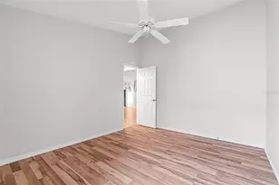 265 Center Oak Cir, Spring Hill, FL 34609 - Photo 17