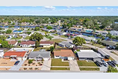 5729 Mosaic Drive, Holiday, FL 34690 - Photo 35