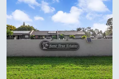 10005 88th Street, Seminole, FL 33777 - Photo 33