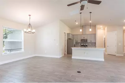 411 Seasons Drive, Punta Gorda, FL 33983 - Photo 5