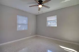 634 15th Ave S, Saint Petersburg, FL 33701 - Photo 15