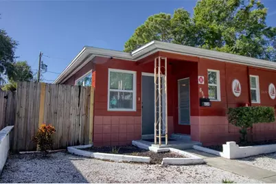634 15 Avenue S, Saint Petersburg, FL 33701 - Photo 1
