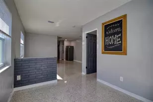 634 15th Ave S, Saint Petersburg, FL 33701 - Photo 5