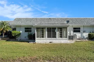 382 Club Mnr Dr, Sun City Center, FL 33573 - Photo 27