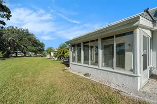 382 Club Mnr Dr, Sun City Center, FL 33573 - Photo 27