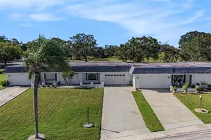 382 Club Mnr Dr, Sun City Center, FL 33573 - Photo 31