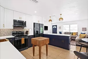 3488 40th Way N, Saint Petersburg, FL 33713 - Photo 9