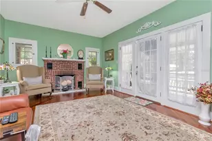 128 N Montclair Ave, Brandon, FL 33510 - Photo 9