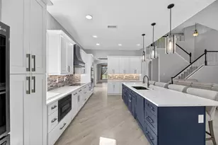 4310 70th Ave E, Ellenton, FL 34222 - Photo 9