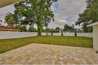 2125 W Ferris Avenue, Tampa, FL 33603 - Photo 35