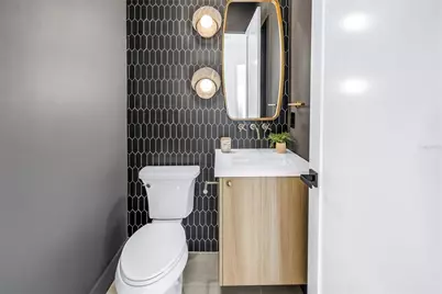 431 36th Avenue N, Saint Petersburg, FL 33704 - Photo 17