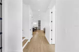 431 36th Ave N, Saint Petersburg, FL 33704 - Photo 3