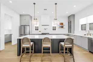 431 36th Ave N, Saint Petersburg, FL 33704 - Photo 9