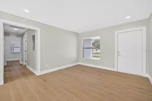 3810 W Leila Ave, Tampa, FL 33616 - Photo 3