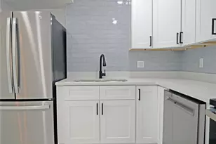 5014 Dr Martin Luther King Jr Street S, Saint Petersburg, FL 33705 - Photo 5