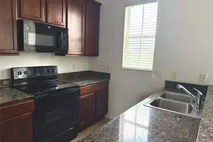 1336 Salem Orchard Ln, Brandon, FL 33511 - Photo 7